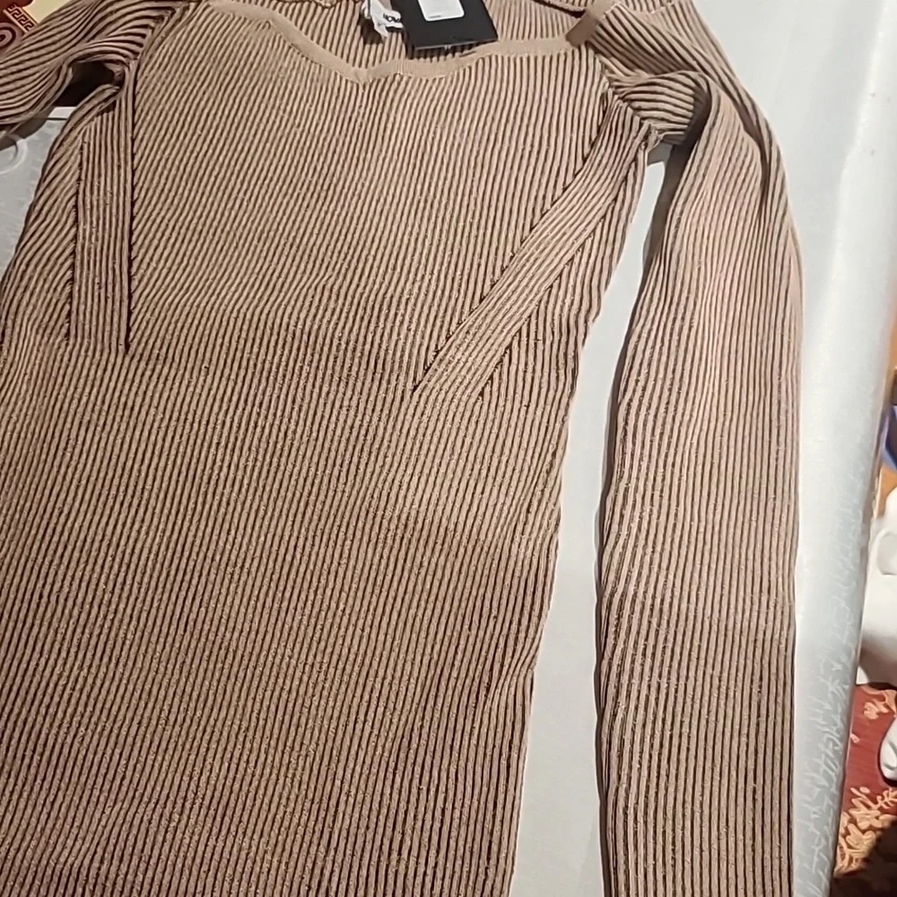 Florence Sweater midi dress - Picture 7 of 7